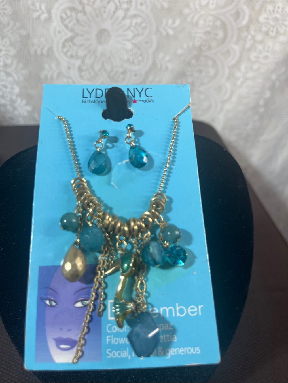 😻5for$15😻Lydell NYC December earrings and necklace set NWT